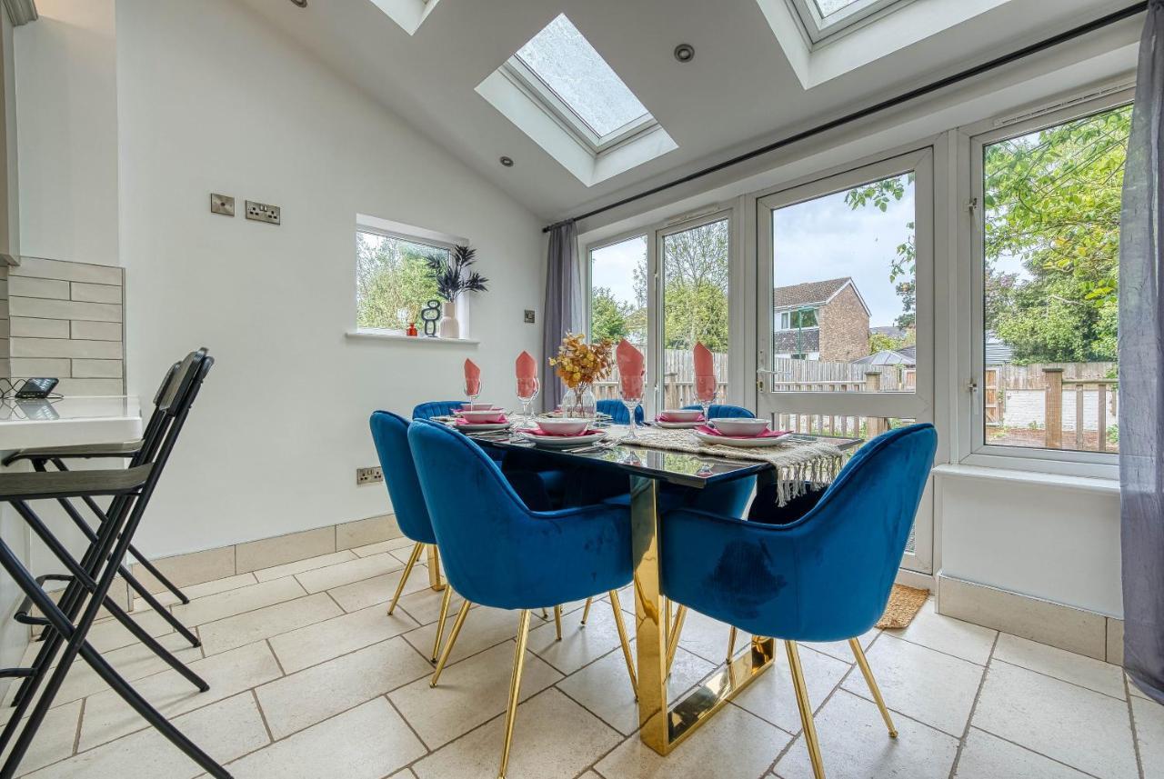 Spacious Nottingham Abode - Sleeps 16 Exterior photo