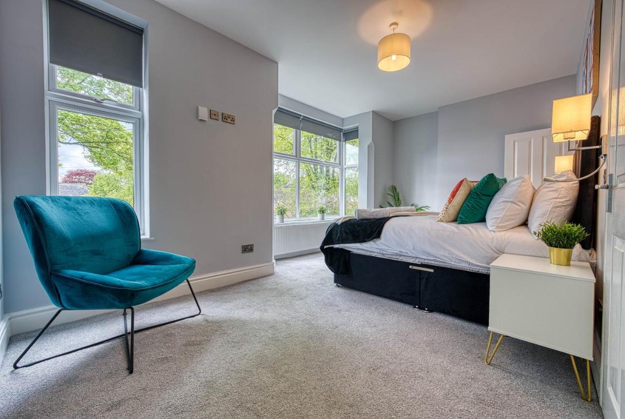 Spacious Nottingham Abode - Sleeps 16 Exterior photo