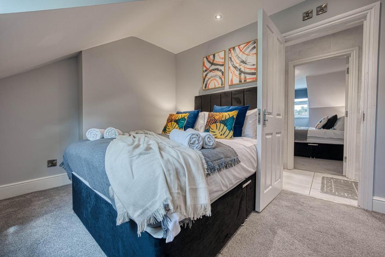 Spacious Nottingham Abode - Sleeps 16 Exterior photo